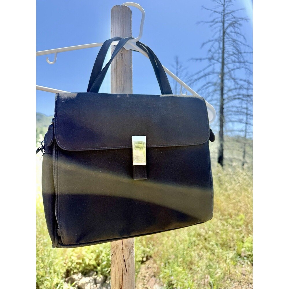 Jacqueline Ferrar Black Hand Bag Purse